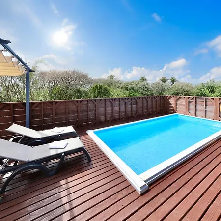クリスタルパーク久松 Villa Miyakojima  Exterior photo